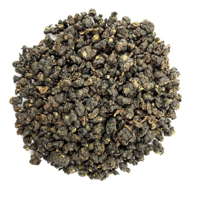 Mi Xiang Black Pearl – sypaný taiwanský černý čaj, hromádka čajových lístků