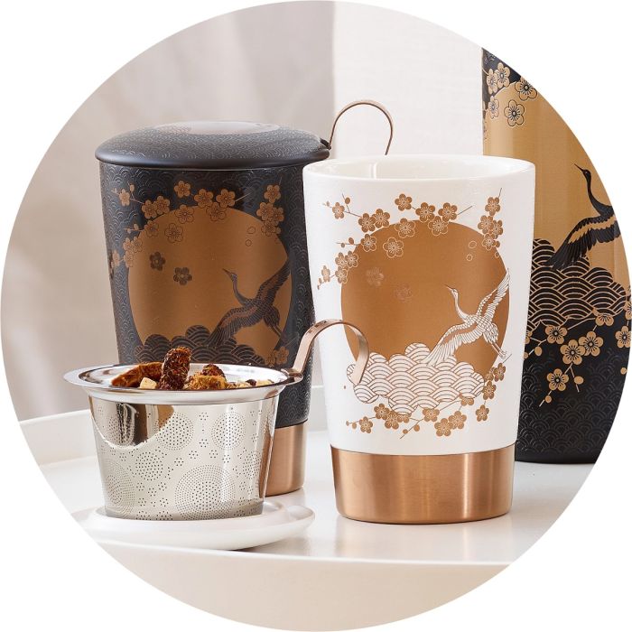 Teave termohrnek Komorebi černý a bílý