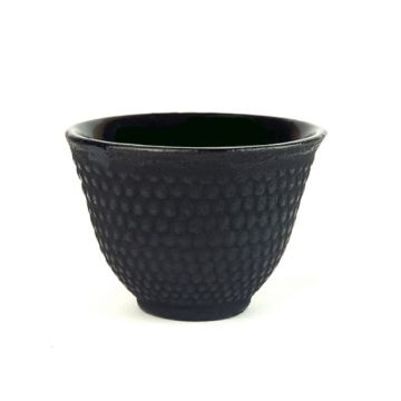 Černý litinový šálek Asuka