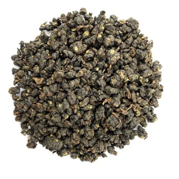 Mi Xiang Black Pearl – sypaný taiwanský černý čaj, hromádka čajových lístků